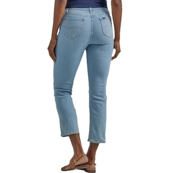 NWT Lee Boot Crop Jeans Ultra Lux Hidden Waistband Mid Rise $55 Sz 4 27” Waist - Picture 1 of 10